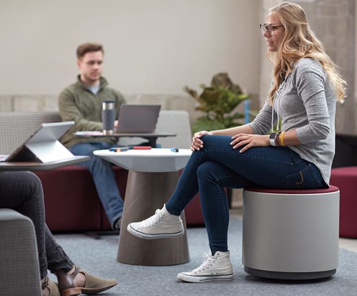 ミーティングチェア turnstone Buoy（ターンストーン ブイ