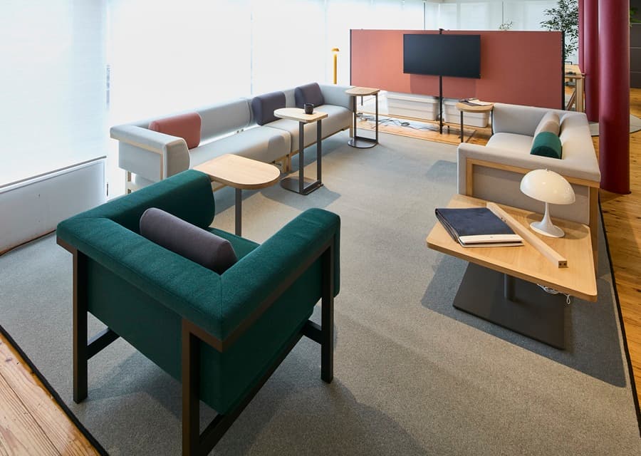 心地よい姿勢のワークソファのイメージ